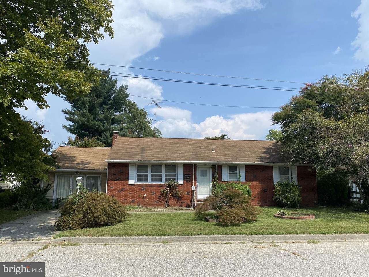 28 Maryland Avenue - Photo 1