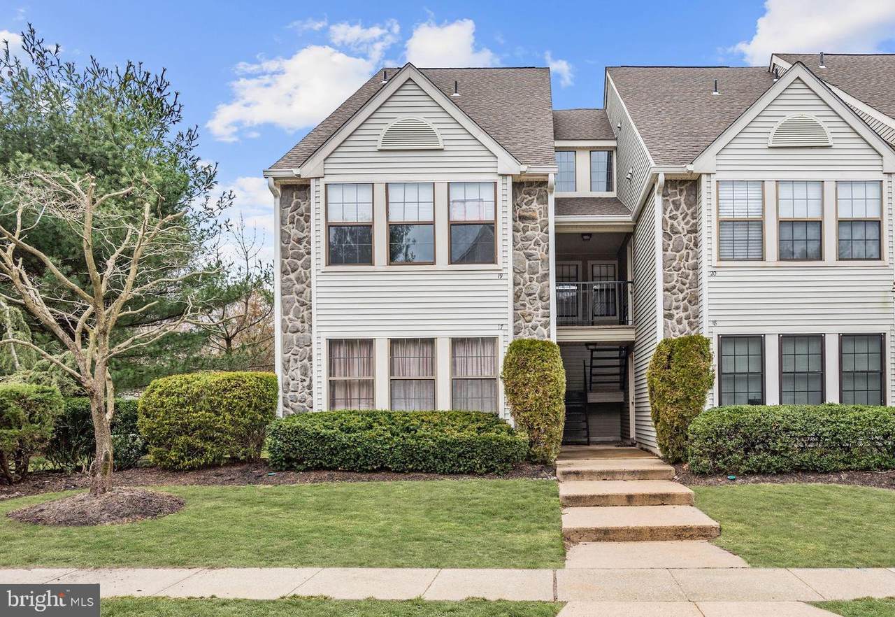 17 Sheffield Drive - Photo 1
