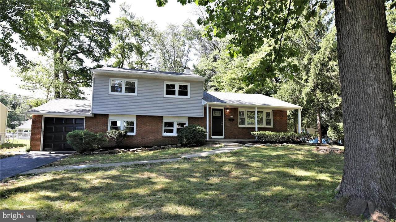 1199 Lower Ferry Road - Photo 1