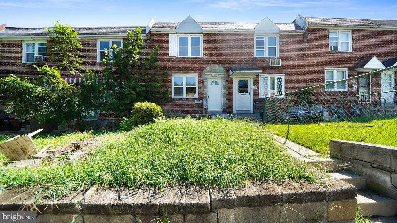 215 22ND Street - Photo 1