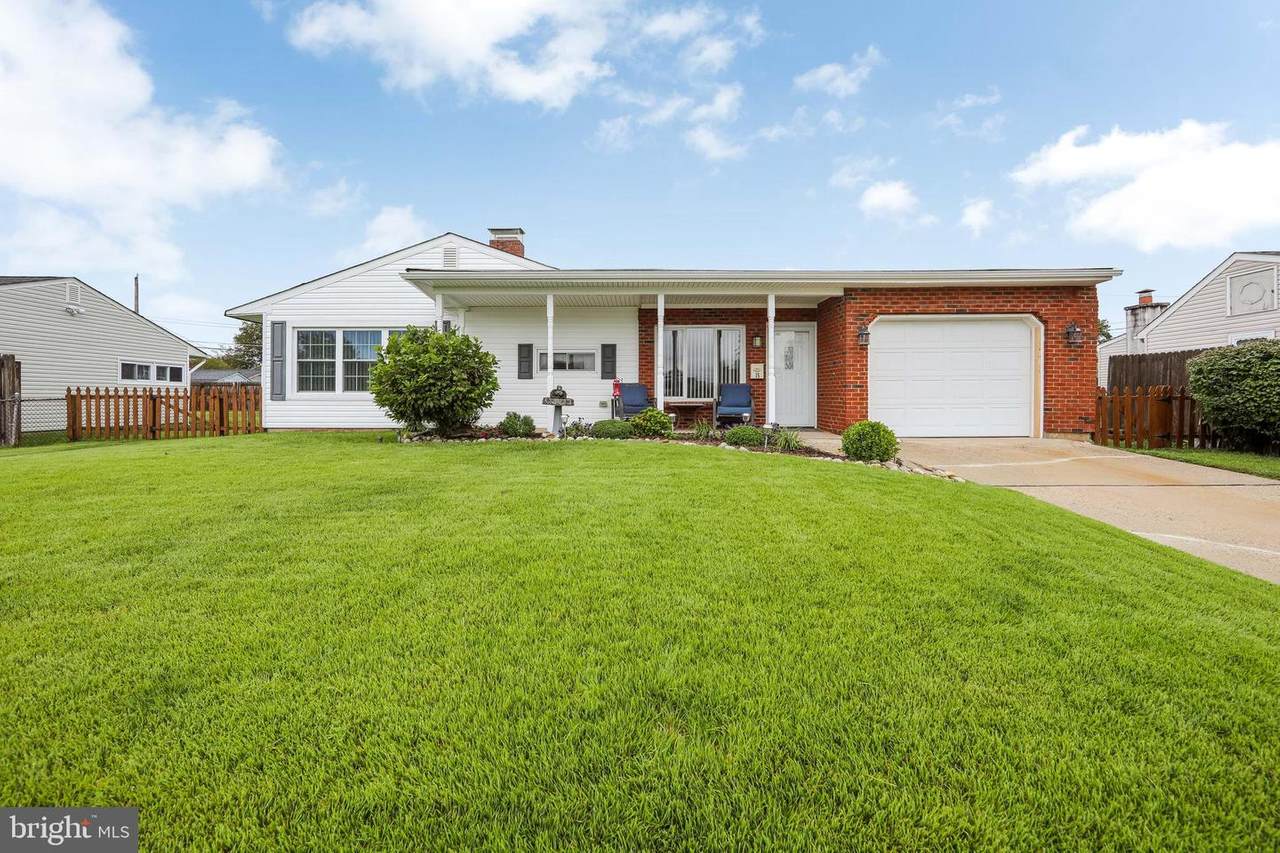 15 Silver Birch Lane - Photo 1