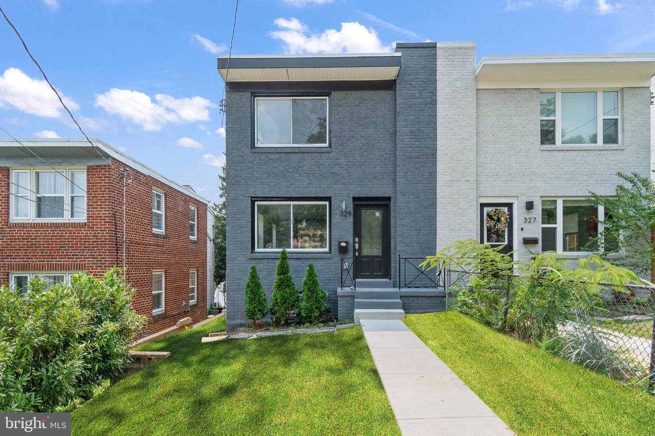 329 Oglethorpe Street - Photo 1