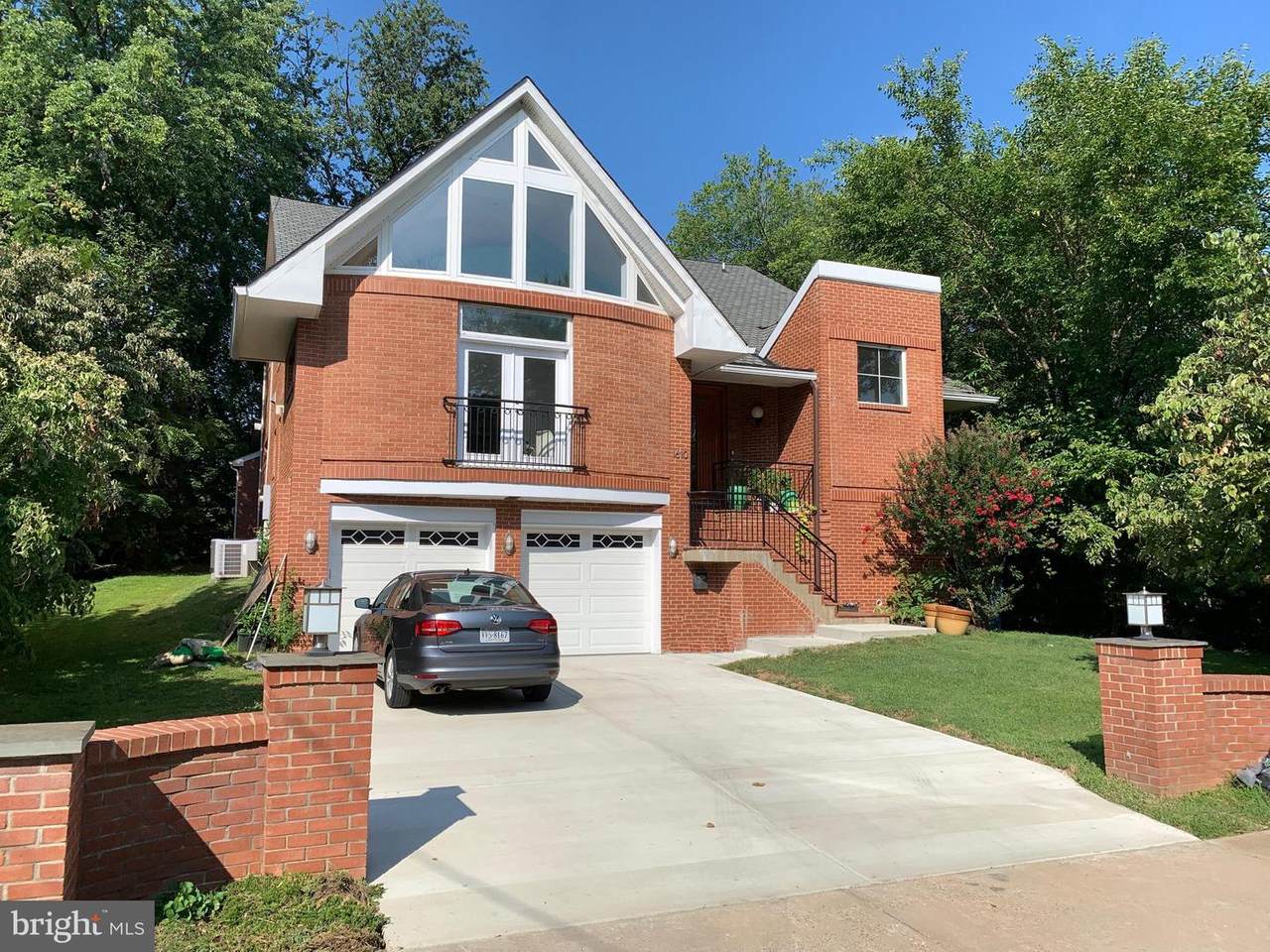 1610 Westmoreland Street - Photo 1