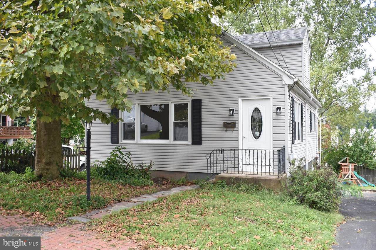 1714 Norwegian Street - Photo 1