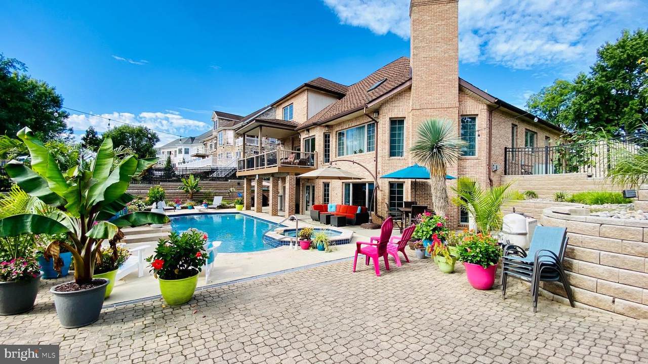 417 Shore Drive - Photo 1