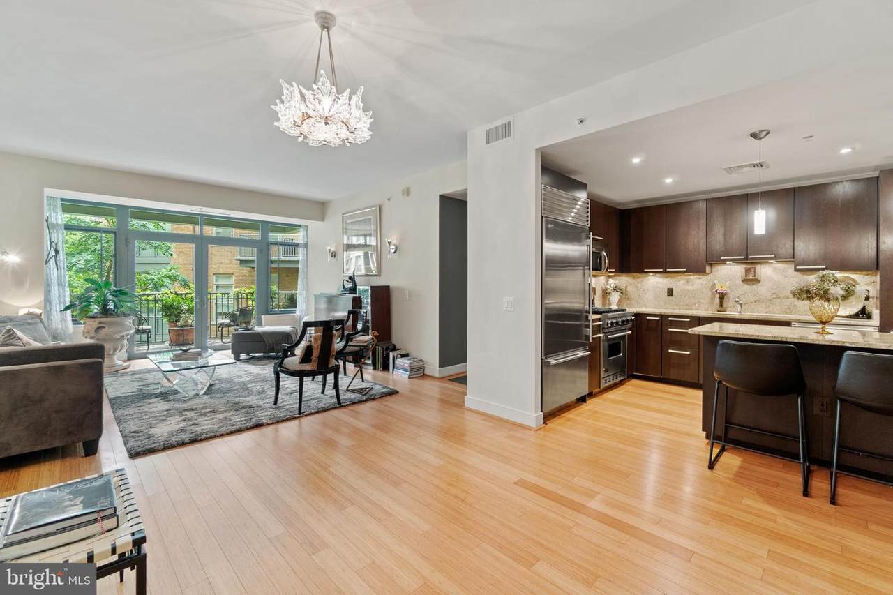 2425 L Street - Photo 1