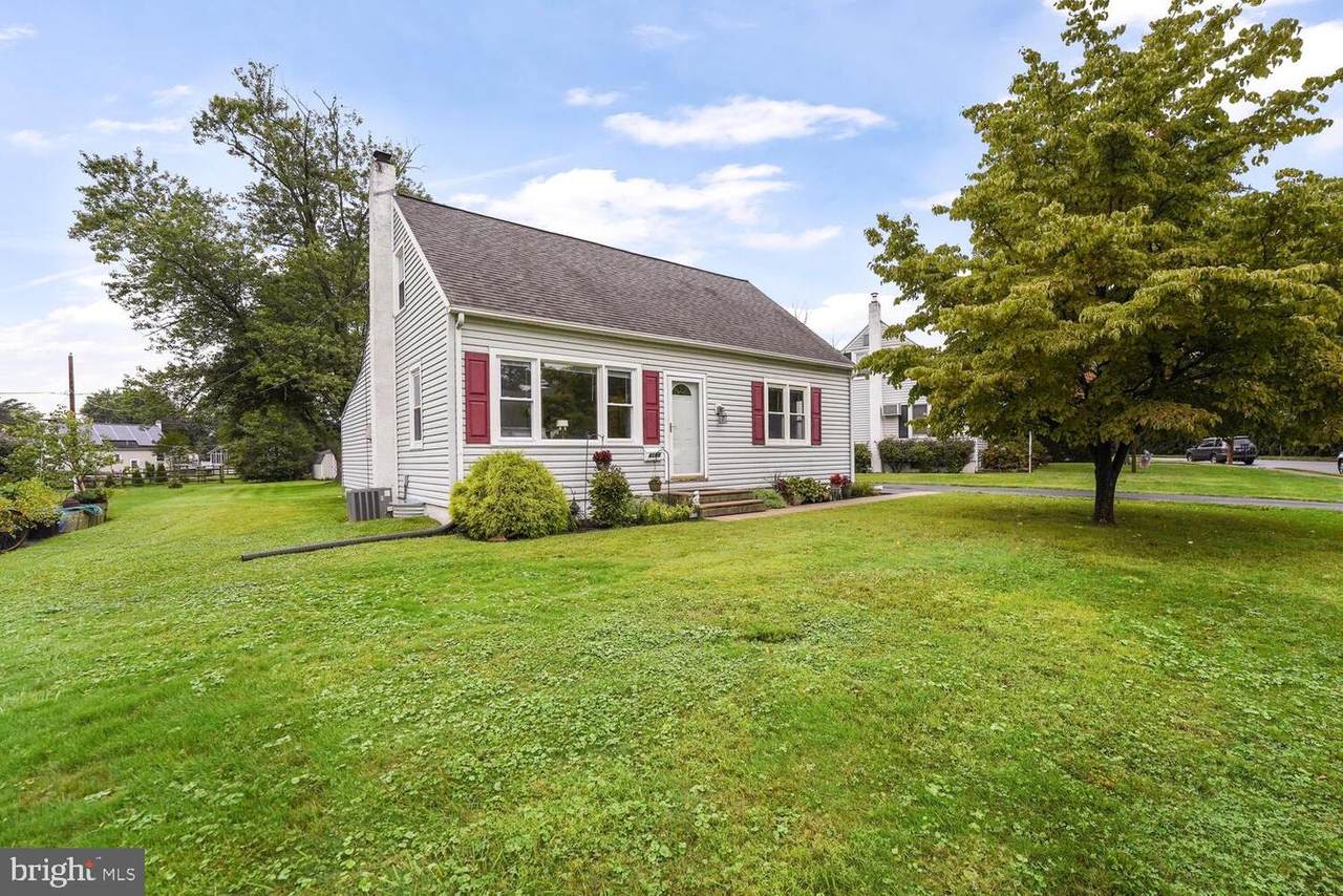 4106 Mount Vernon Avenue - Photo 1