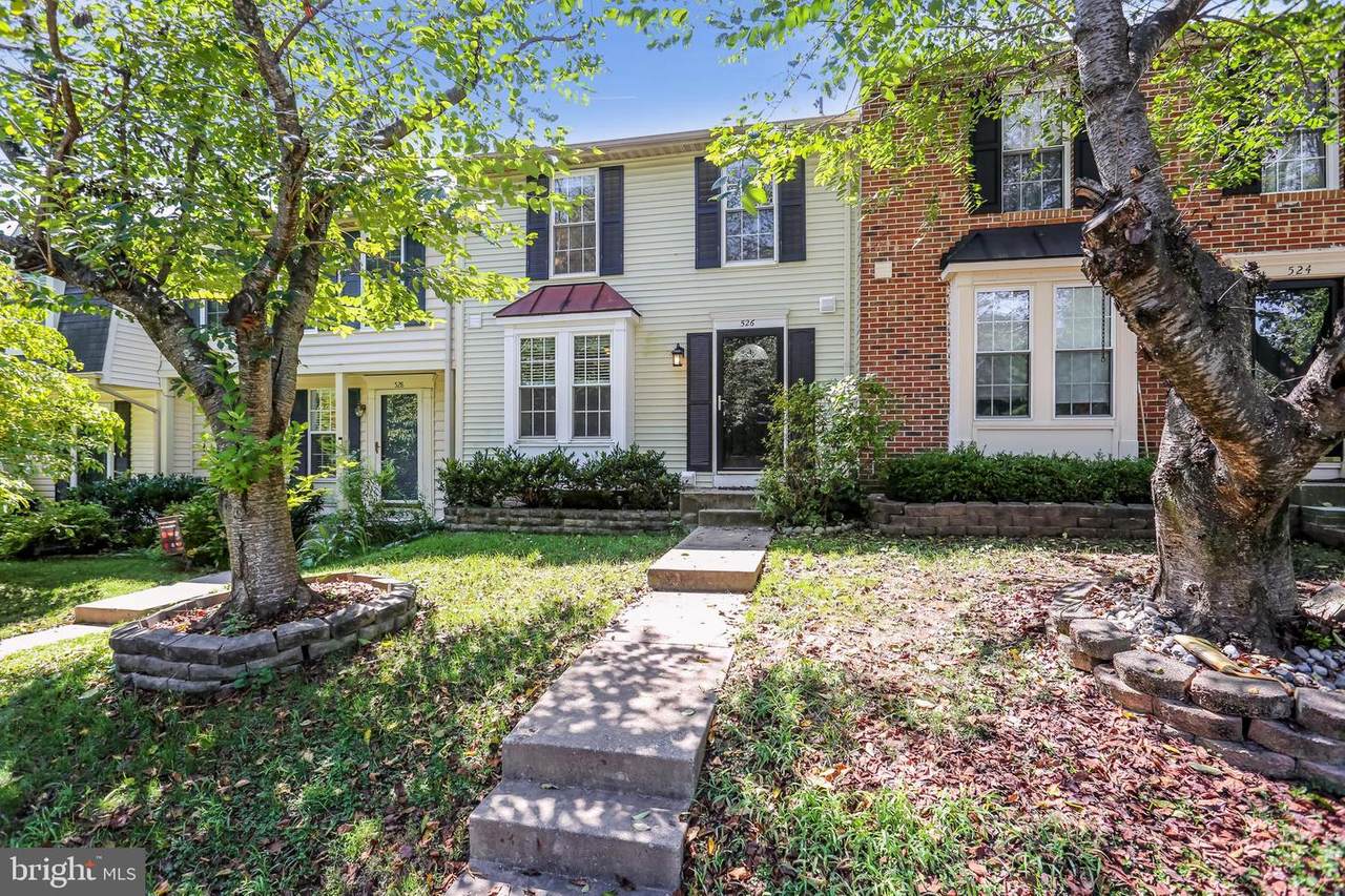 526 Coral Reef Drive - Photo 1