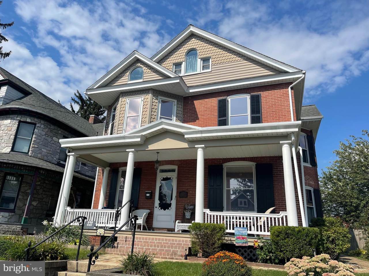 535 Nelson Street - Photo 1