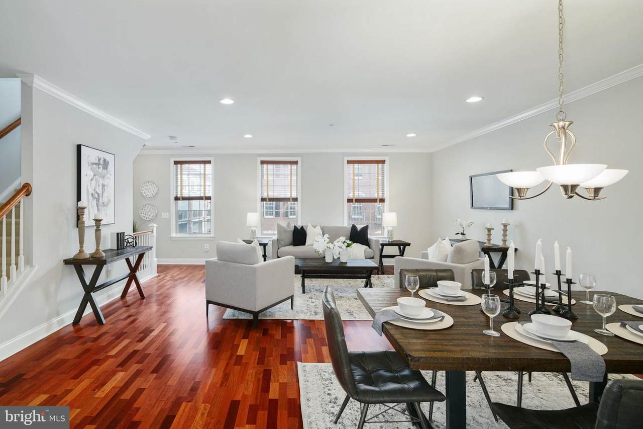 506 Captains Way - Photo 1