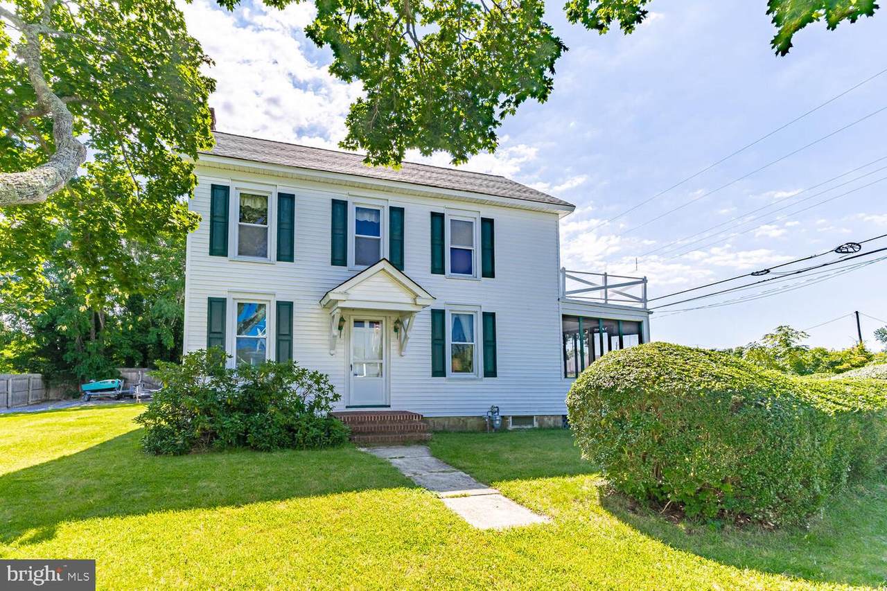 108 Thomas Avenue - Photo 1