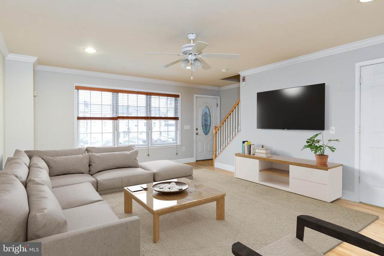 4636 Umbria Street - Photo 1