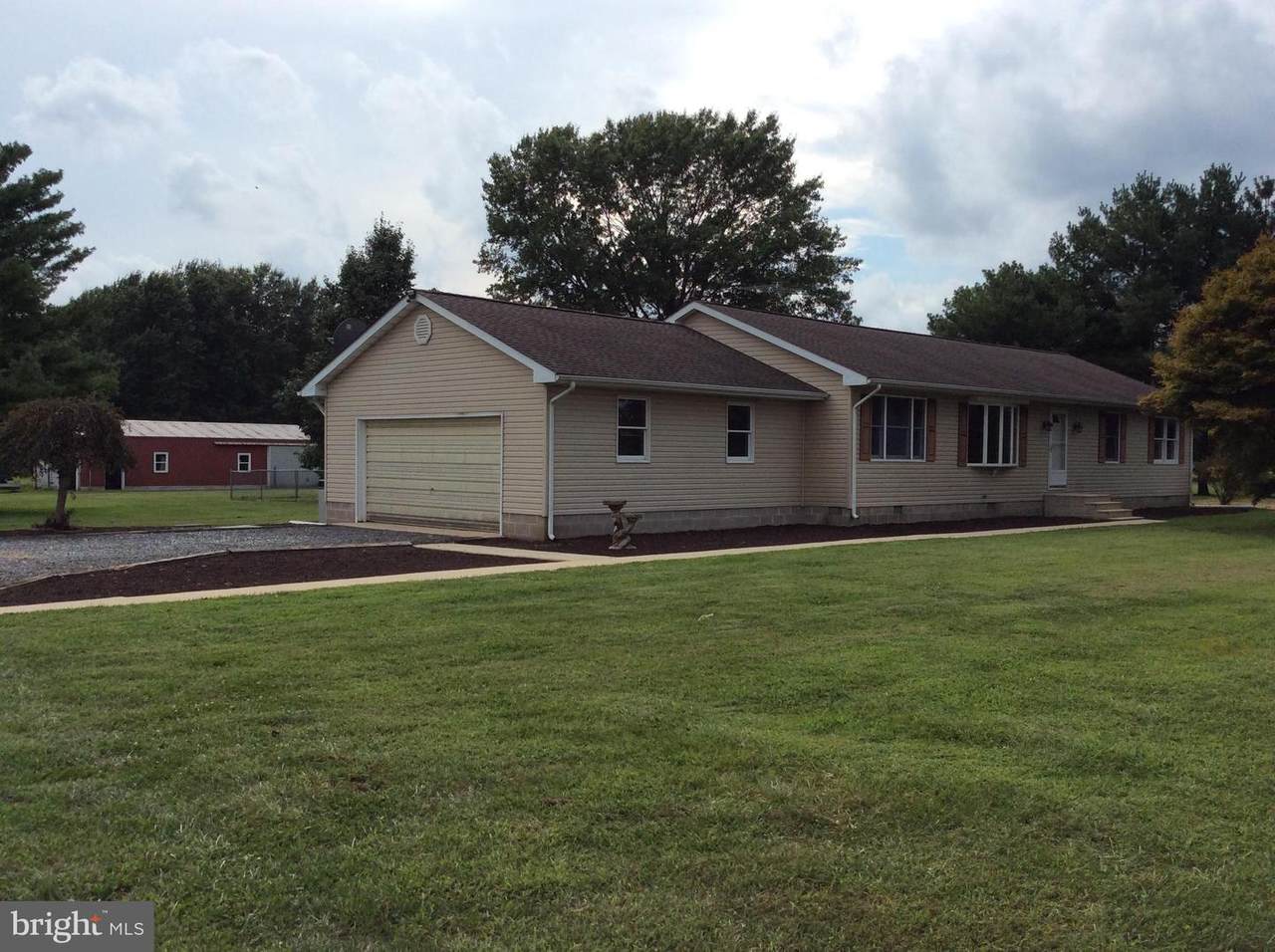 1646 Roberts Station Road - Photo 1