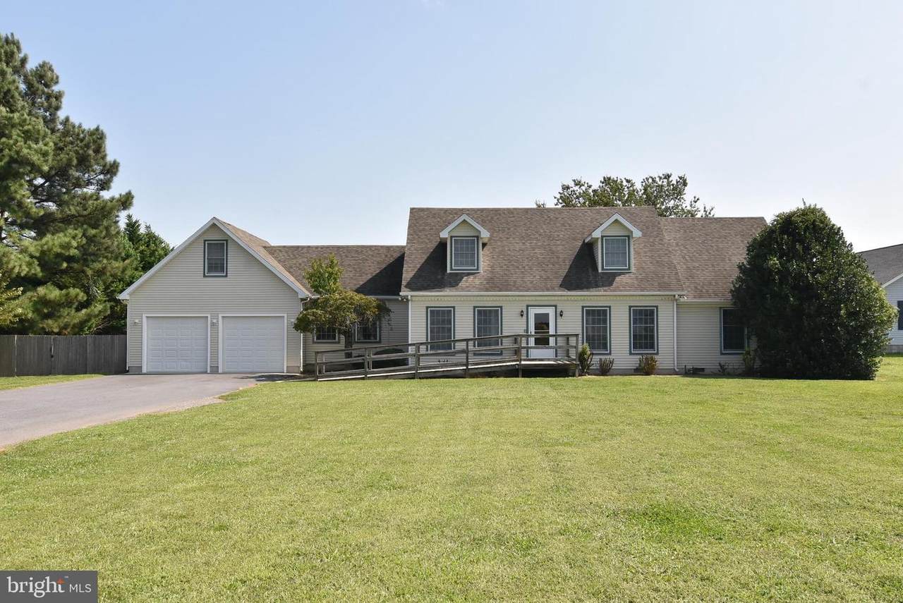 1013 Walnut Street - Photo 1