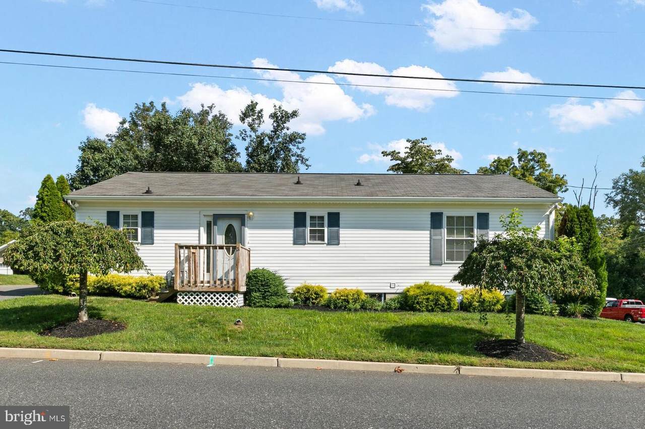 1700 Olympus Avenue - Photo 1