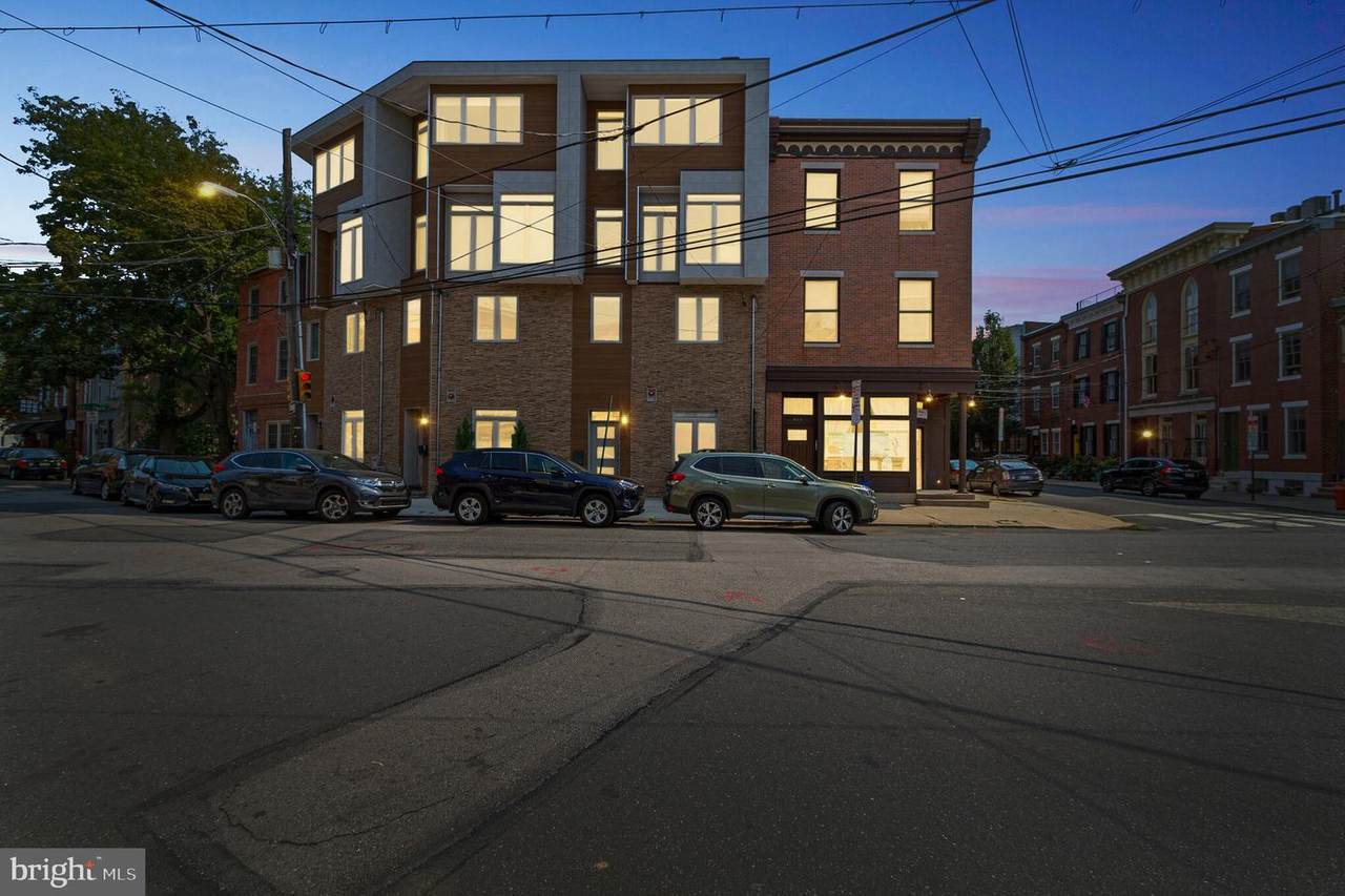 809 6TH Street - Photo 1