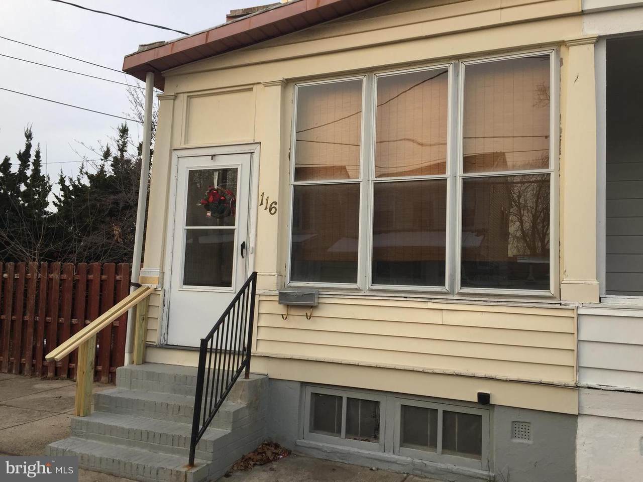 116 Henry Street - Photo 1