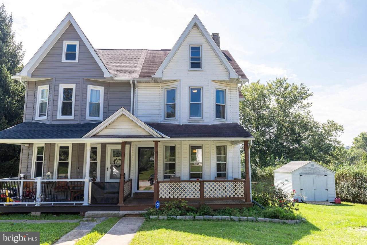 62 2ND Avenue - Photo 1