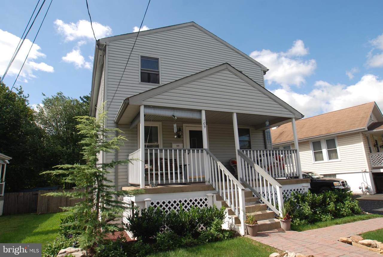 109 Fair Oaks Avenue - Photo 1