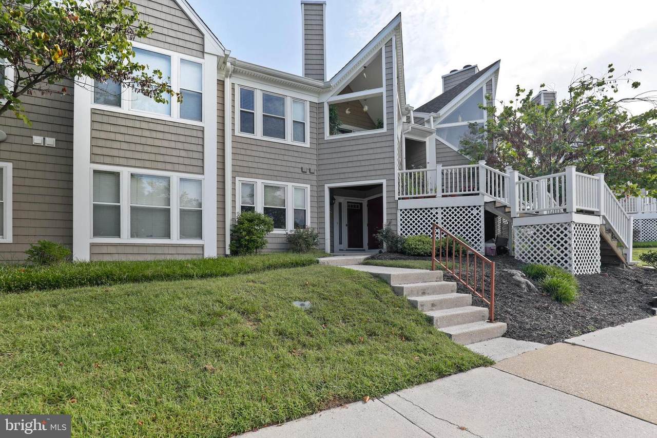 7633 Coachlight Lane - Photo 1