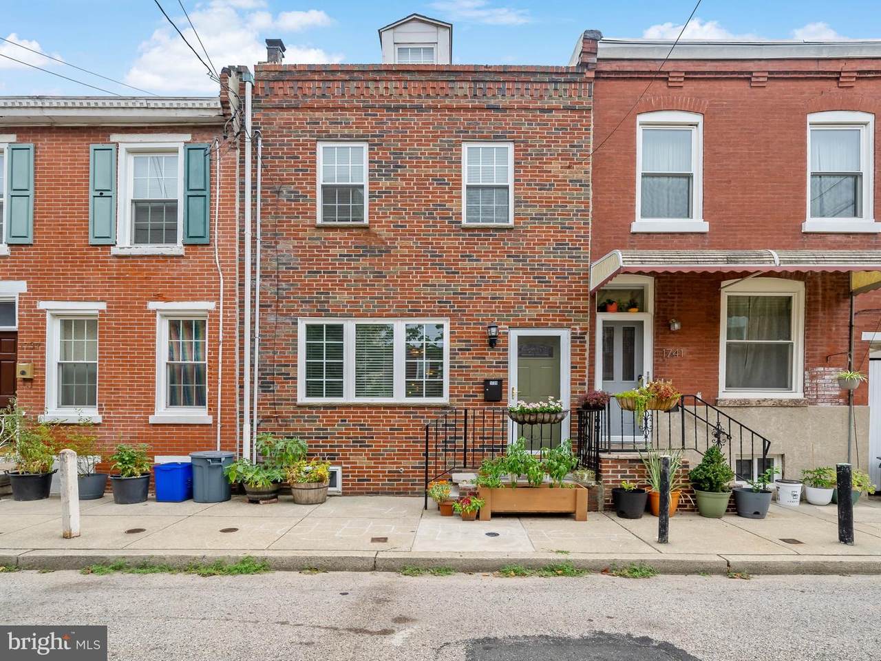 1739 Orianna Street - Photo 1