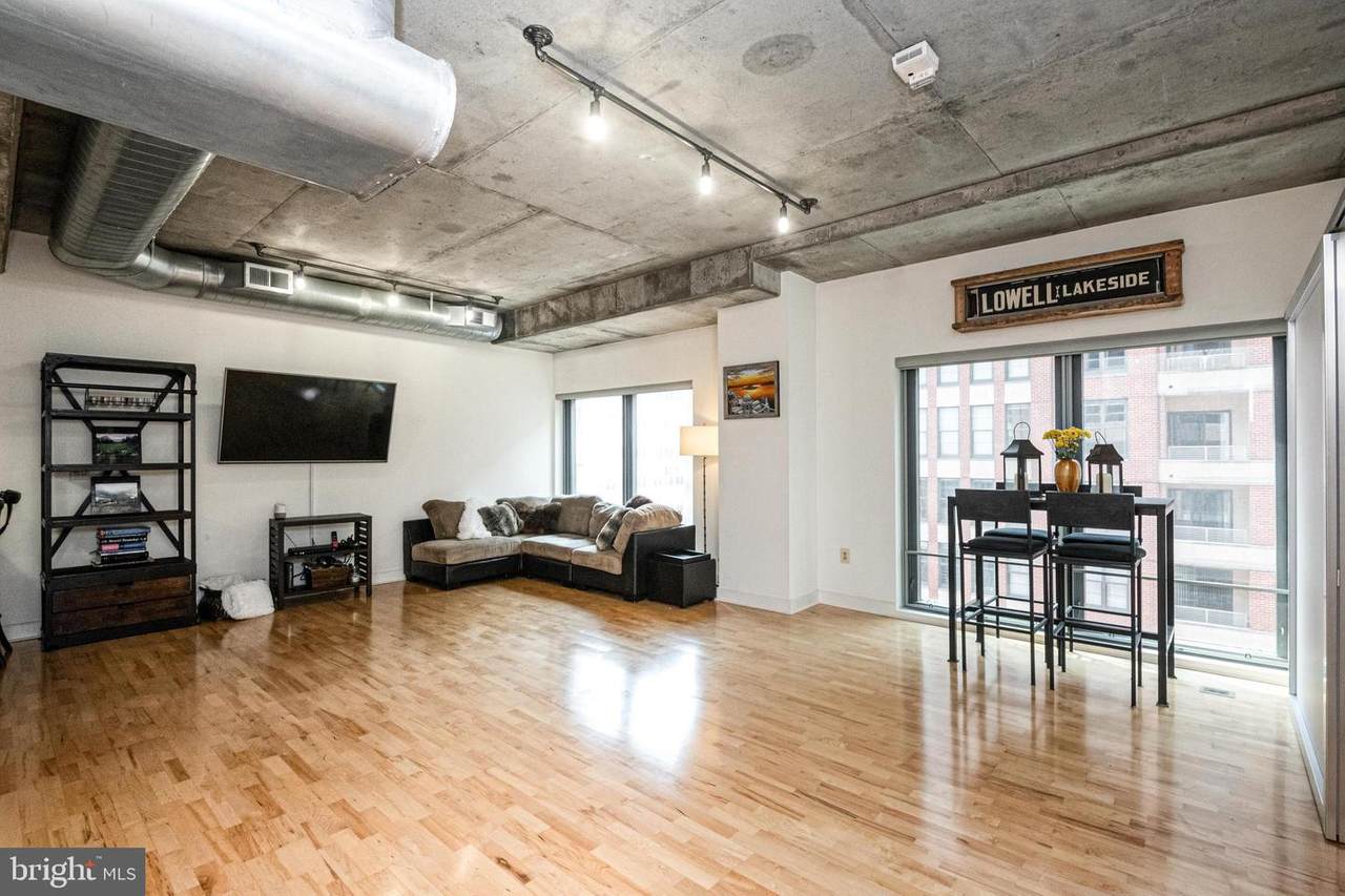 850 Aliceanna Street - Photo 1