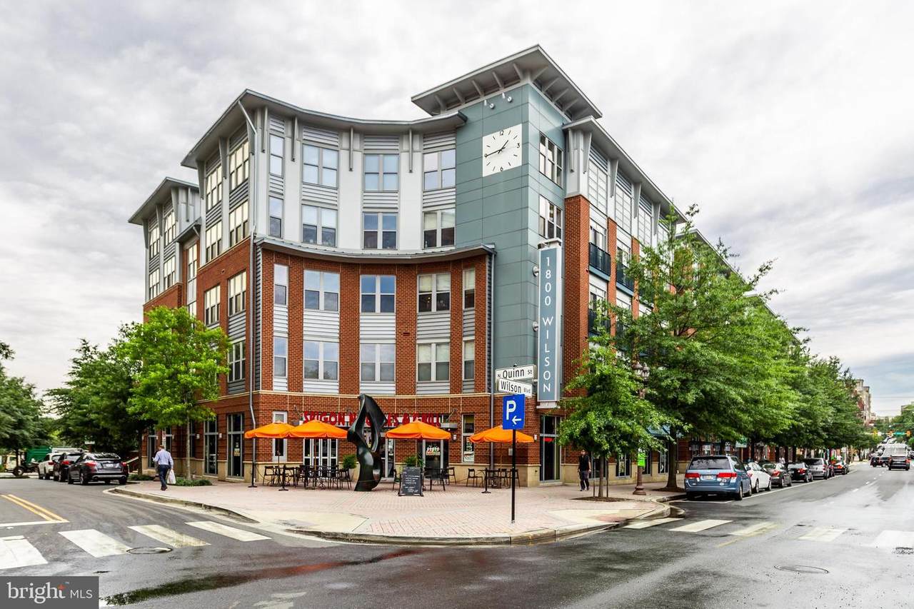 1800 Wilson Boulevard - Photo 1