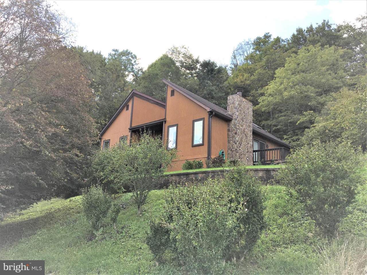 828 Barclay Drive - Photo 1