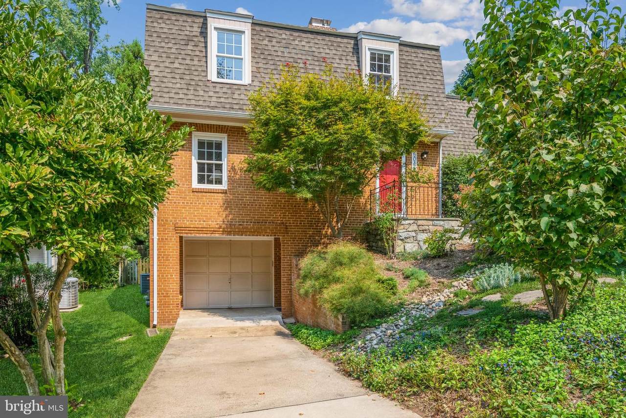 5045 Garfield Street - Photo 1