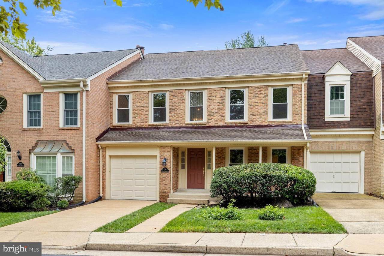 7261 Mclean Commons Lane - Photo 1