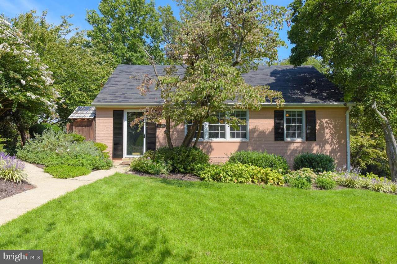 1305 Bayliss Drive - Photo 1