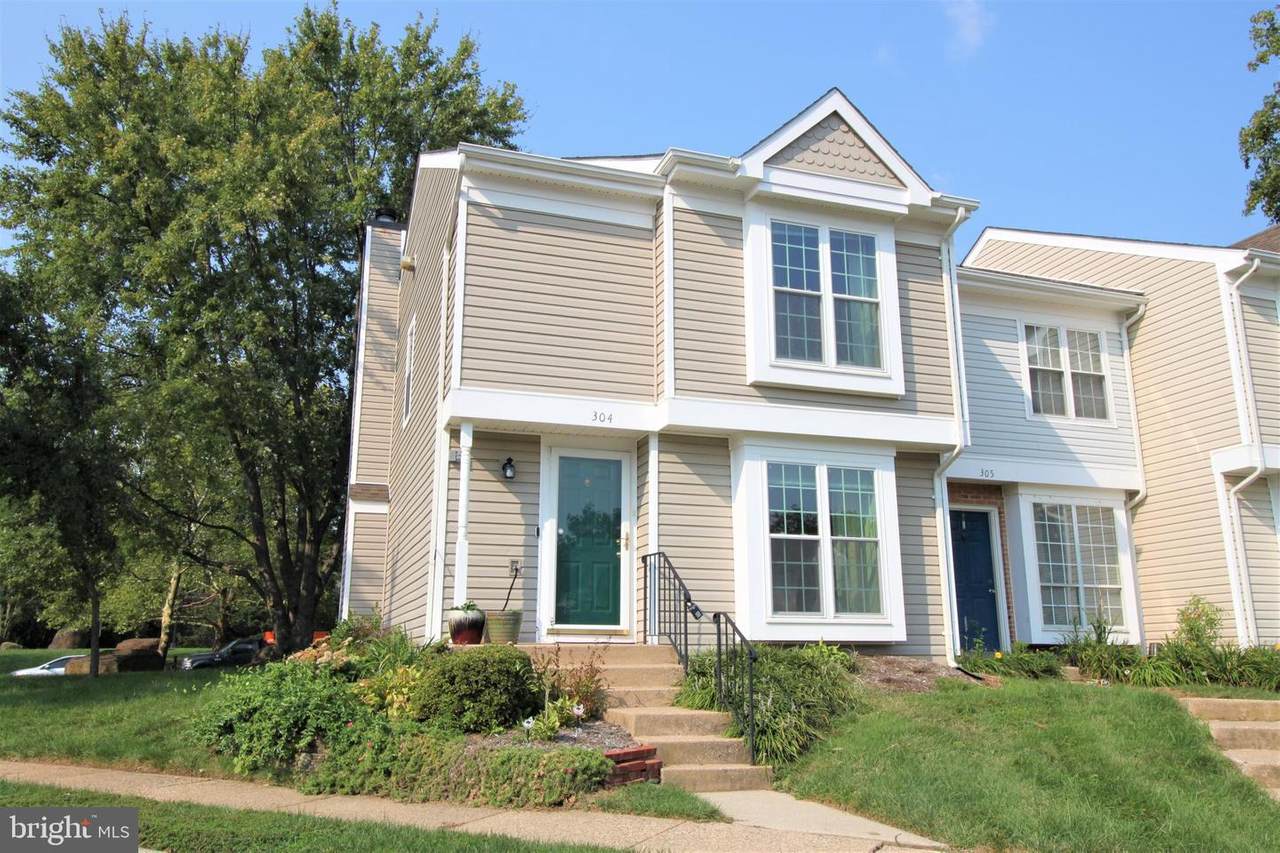 304 Sedgemoor Square - Photo 1