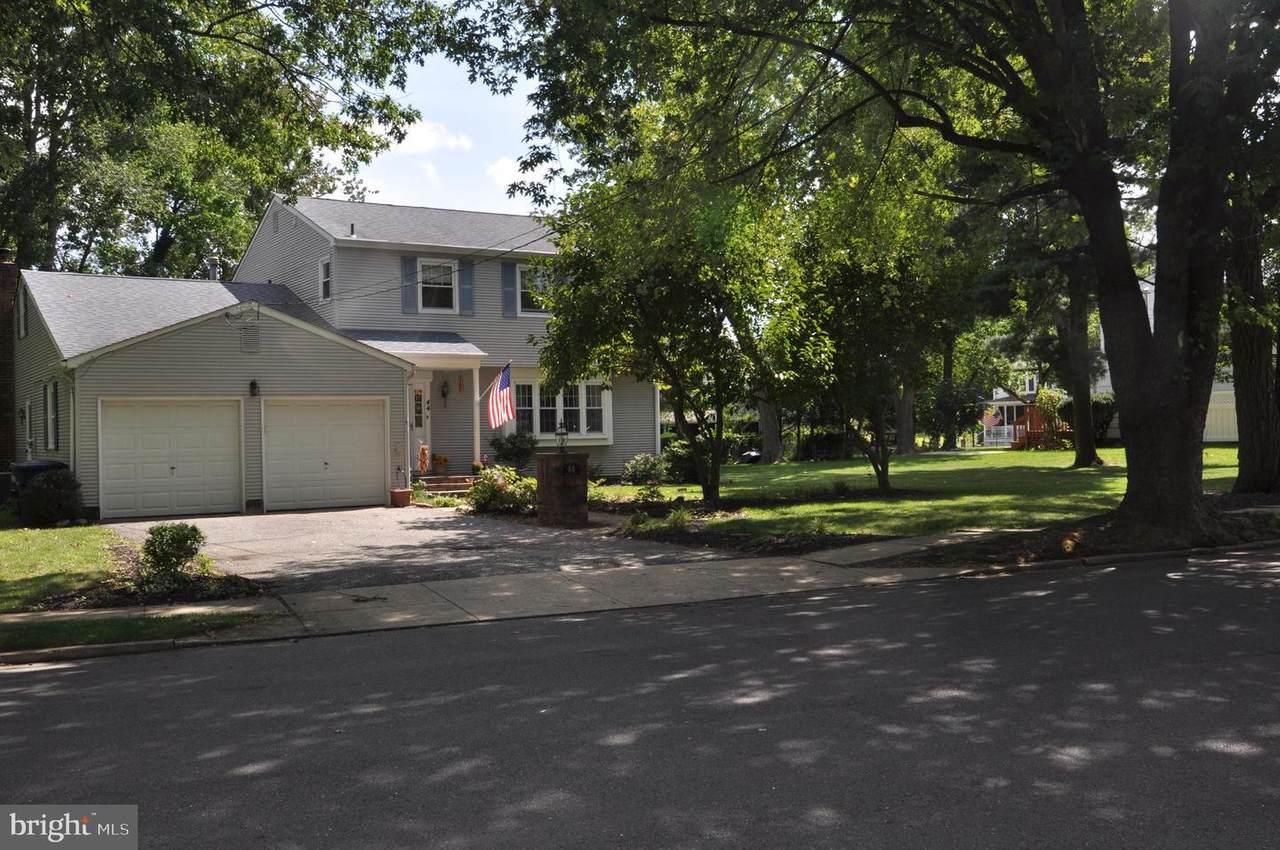 44 Sunset Drive - Photo 1