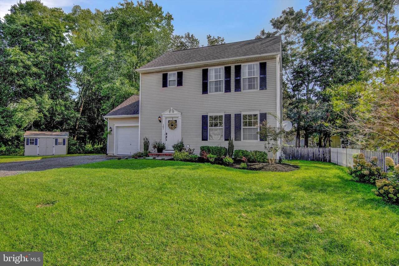 161 Parker Street - Photo 1