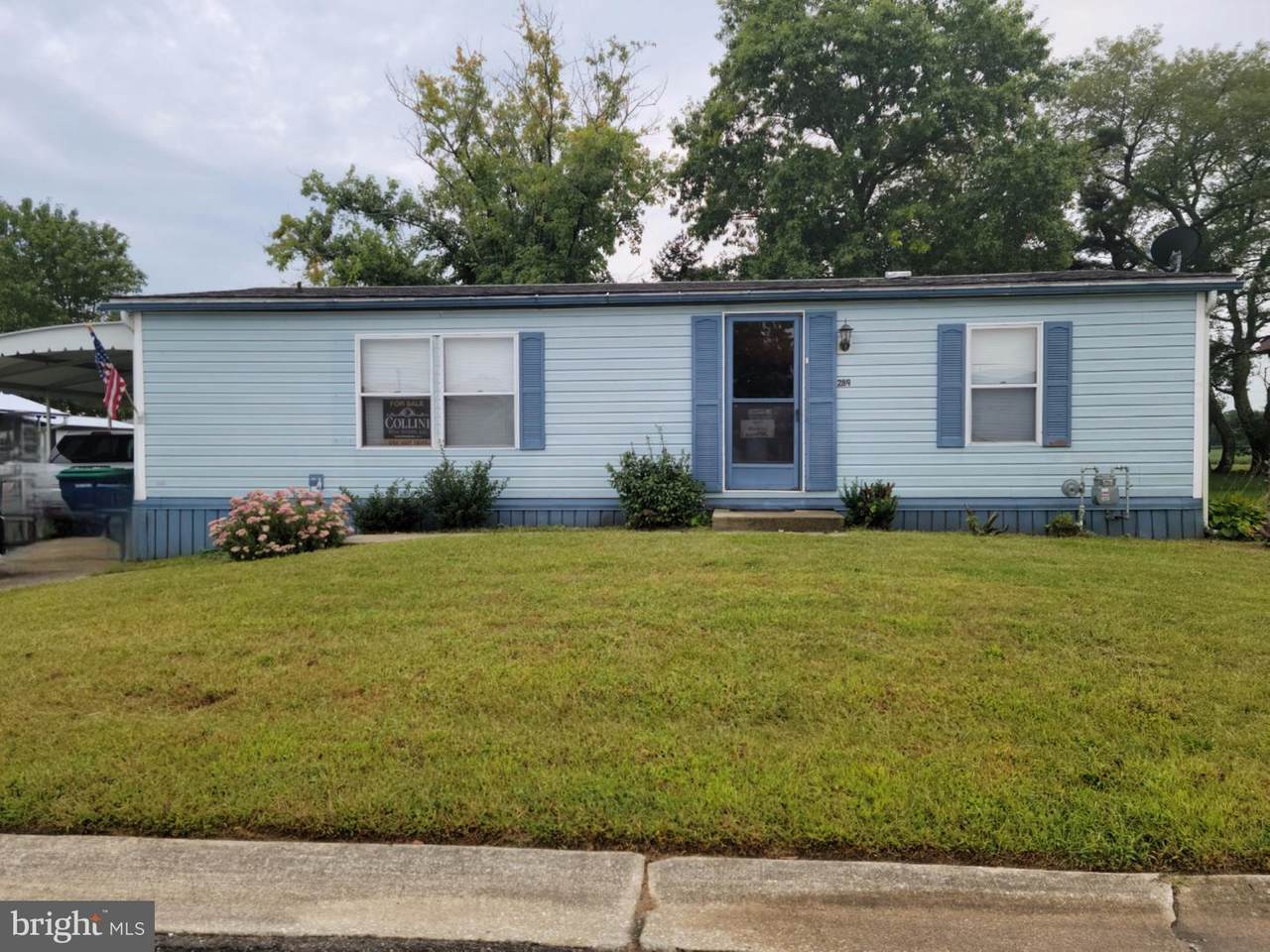 289 Mayflower Drive - Photo 1