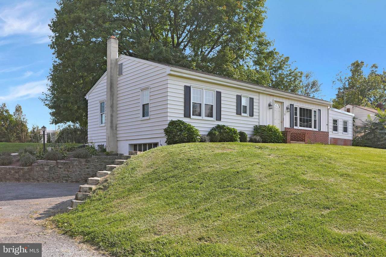 9 Springville Road - Photo 1