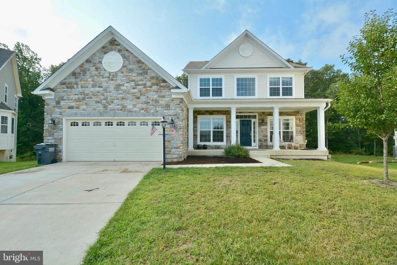 5255 Feathers Court - Photo 1