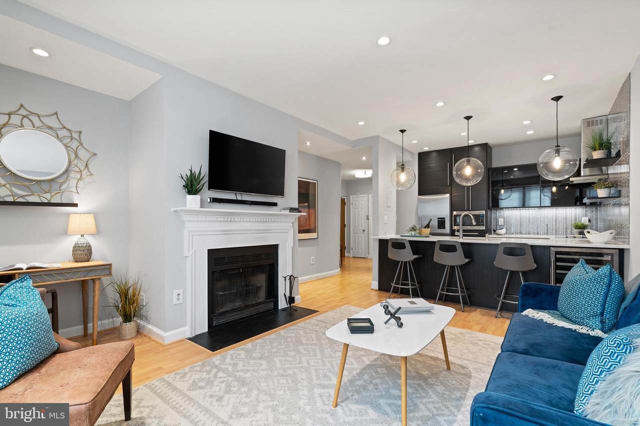 1833 California Street - Photo 1