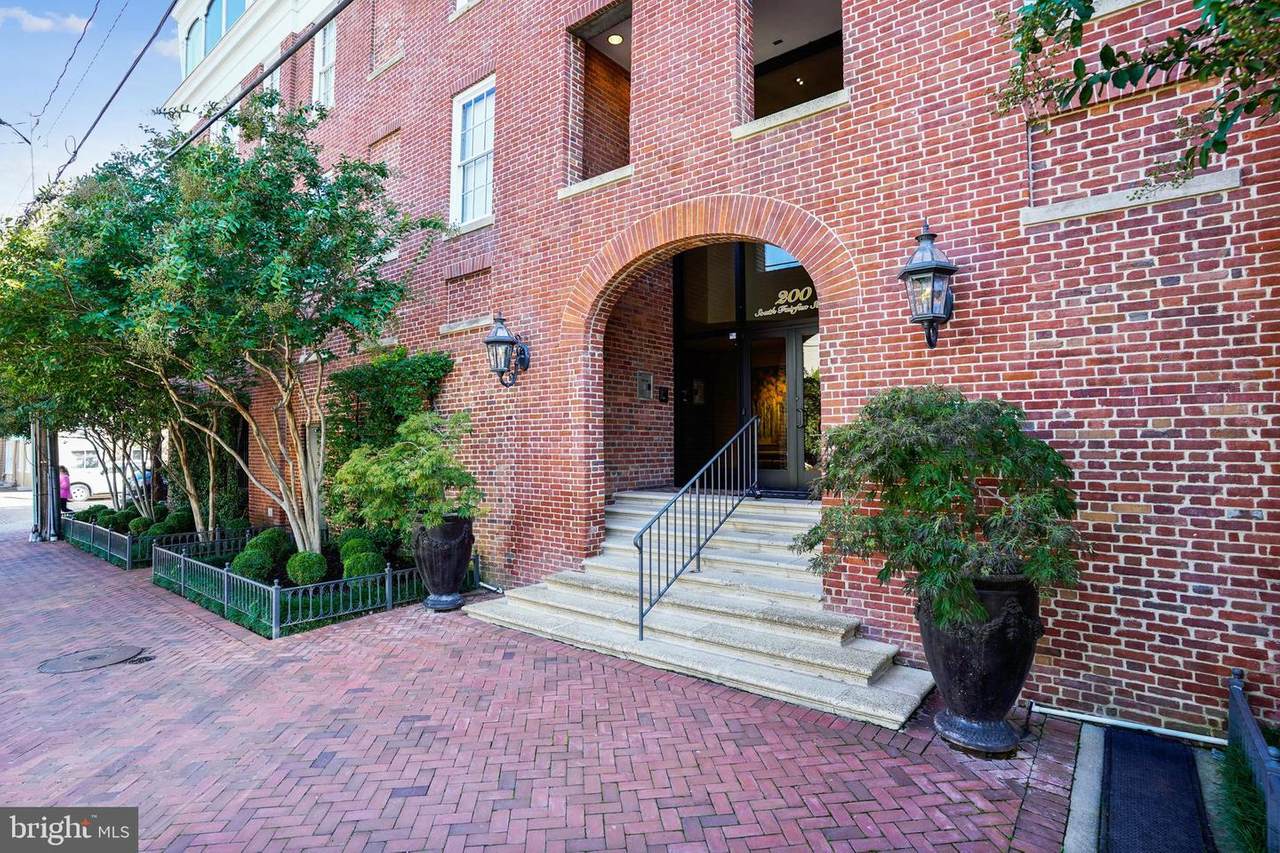 200 Fairfax Street - Photo 1