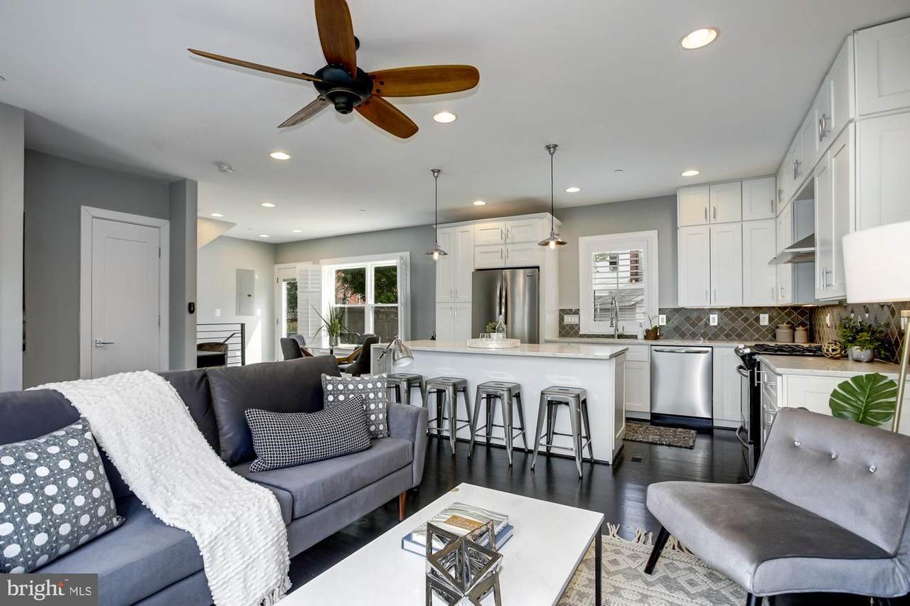4109 5TH Street - Photo 1