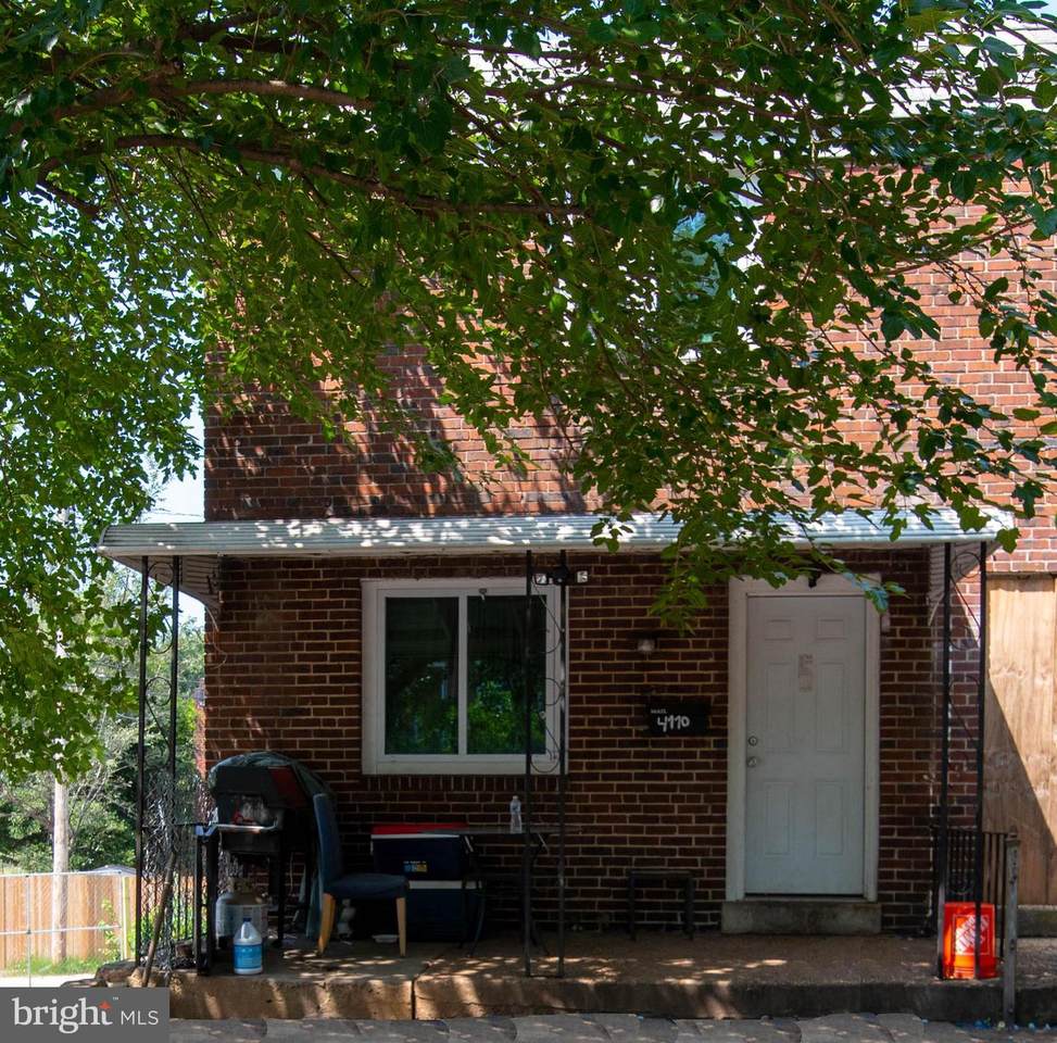 4110 8TH Street - Photo 1