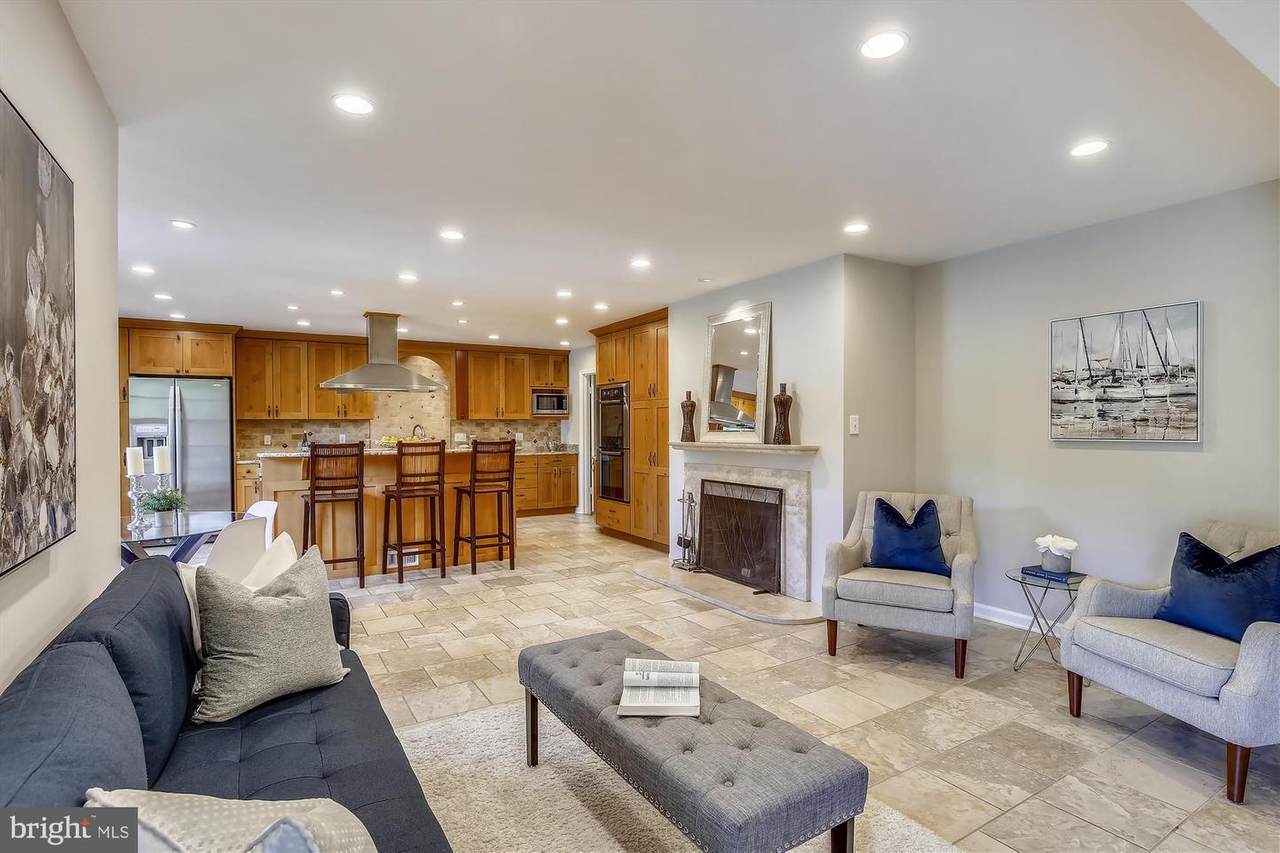 6029 Chesterbrook Road - Photo 1