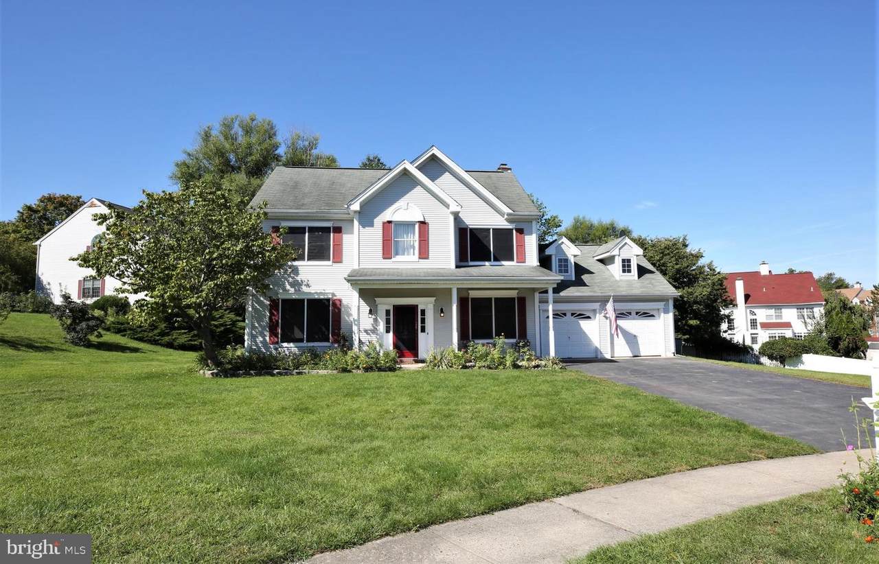 7 Bryn Mawr Court - Photo 1