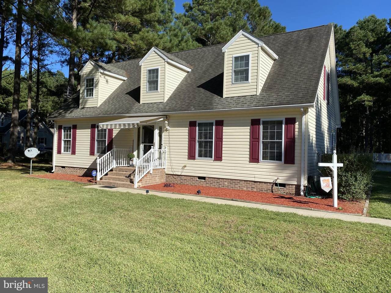 5661 Dockside Road - Photo 1