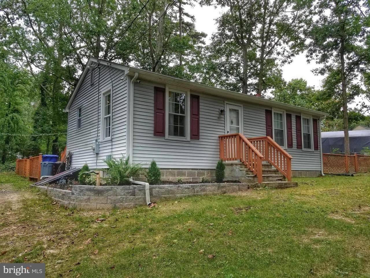 501 Lakeshore Drive - Photo 1