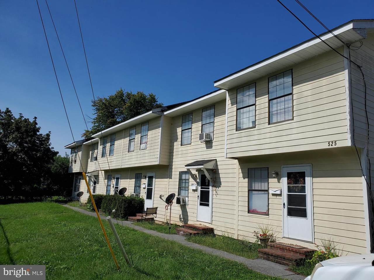 525 Gray Avenue - Photo 1