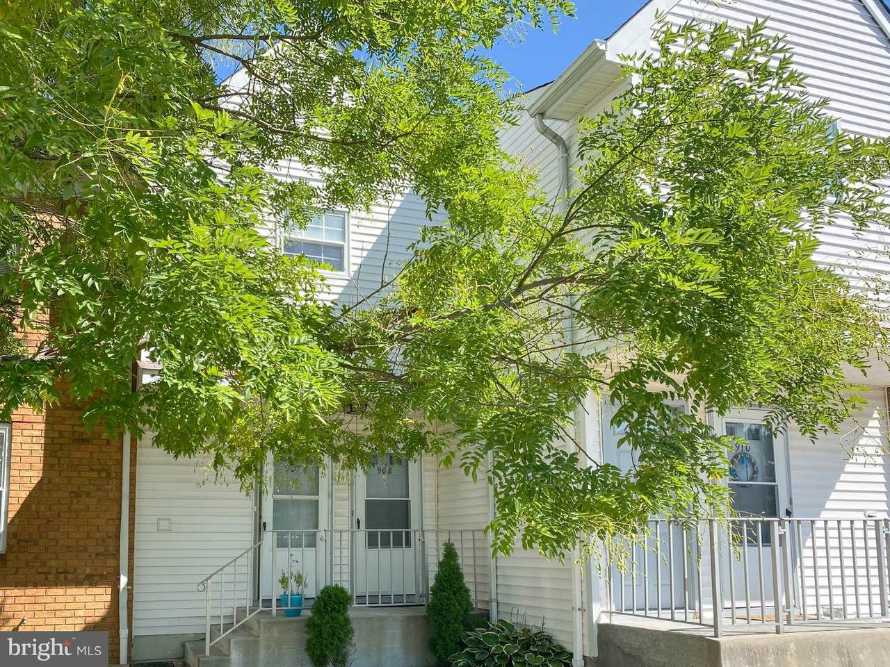 908 Woodchip Road - Photo 1