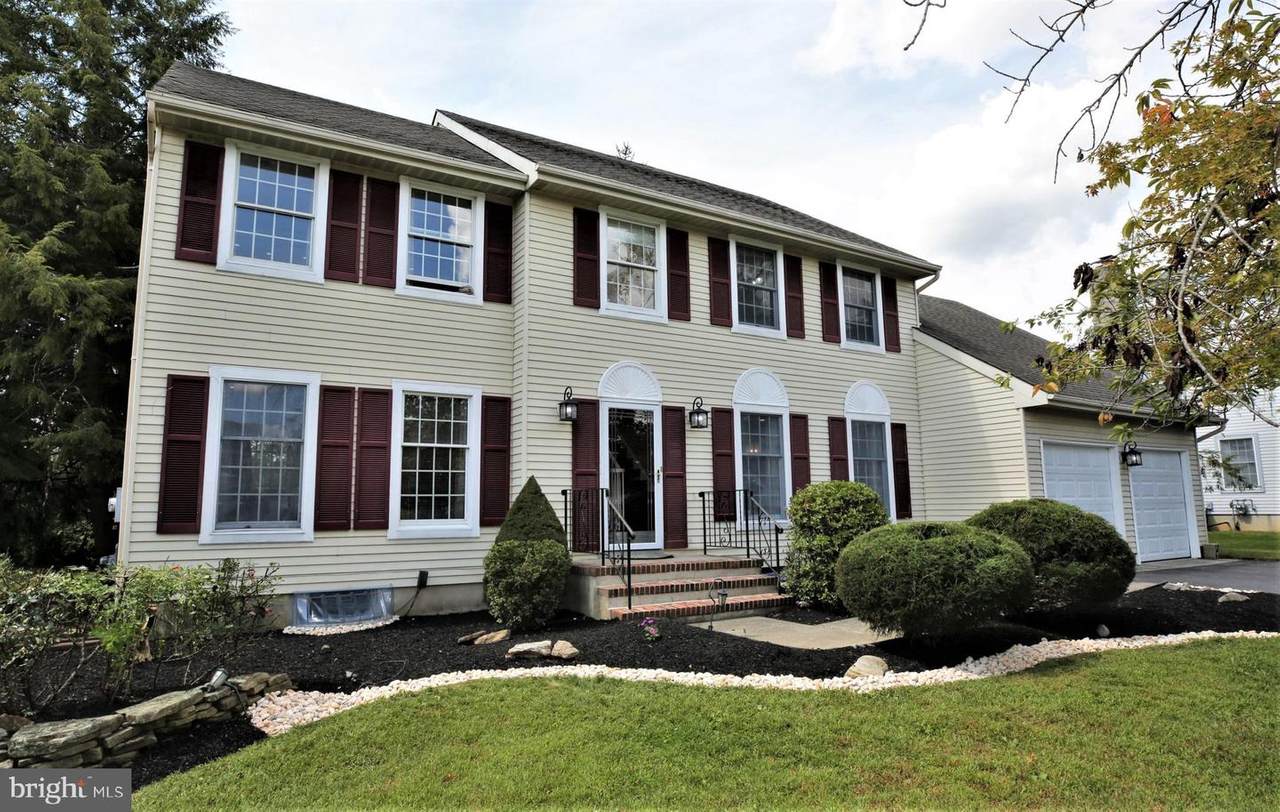 57 Wexford Drive - Photo 1