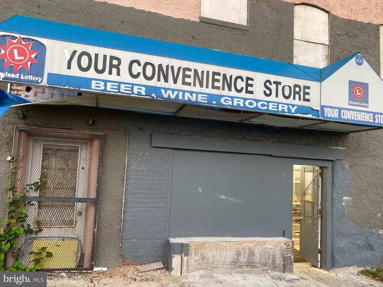 3000 Windsor Avenue - Photo 1