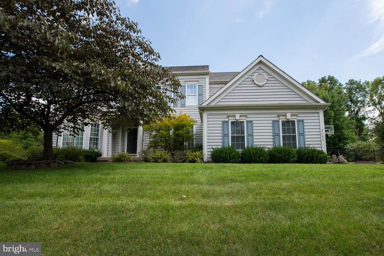 2003 Pembrooke Drive - Photo 1